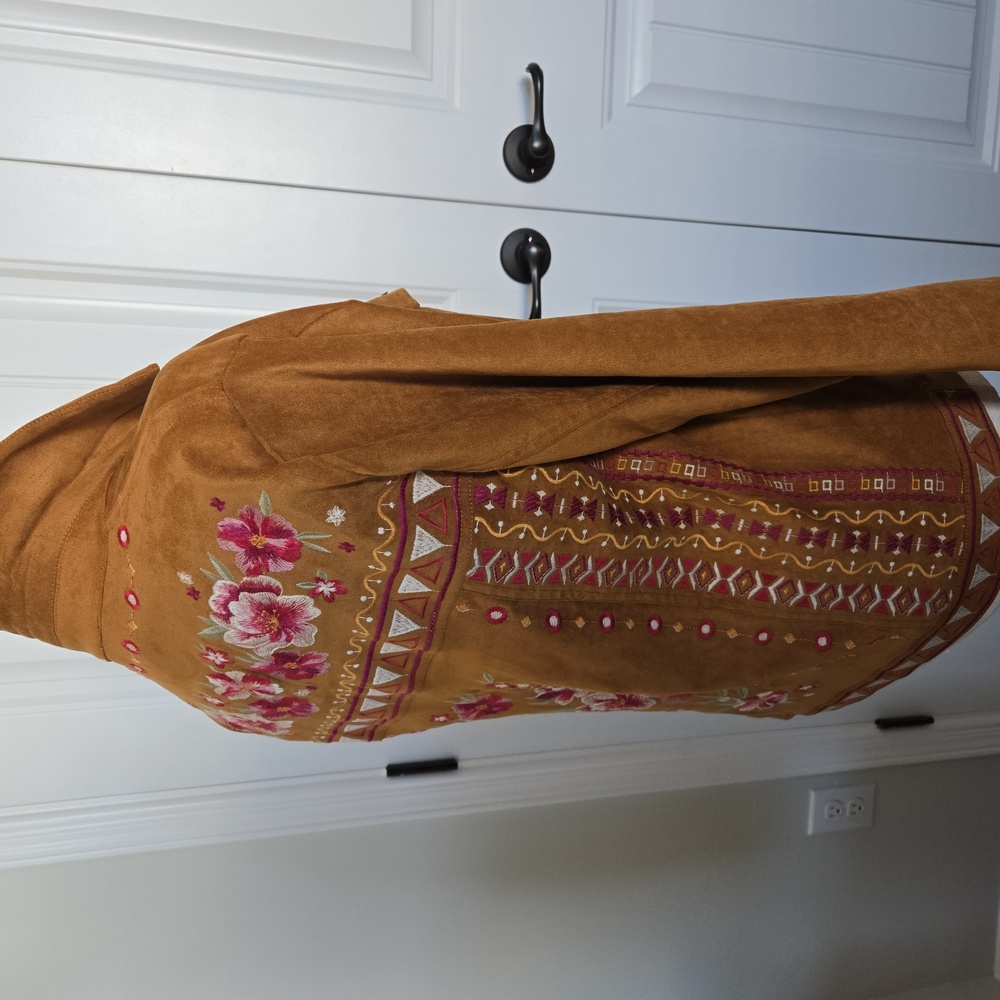 SAVANNAH JANE MEDIUM SUEDE EMBROIDERED JACKET - Picture 11 of 11